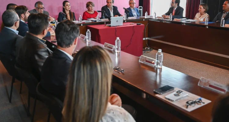 Anuncia Gobernadora Delfina Gómez Álvarez inversión  de 3 mil 700 mdd para vivienda.