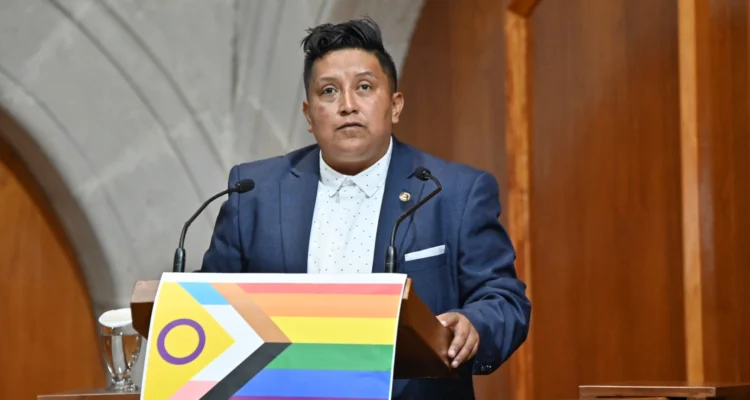 Proyectan derechos civiles de comunidad de la diversidad sexual