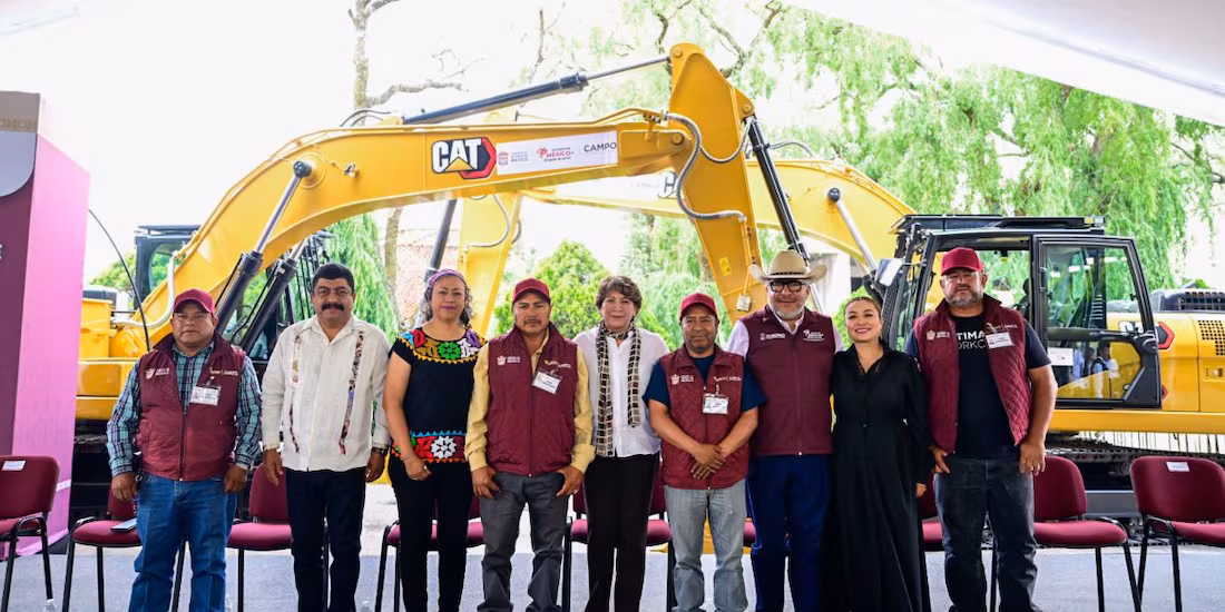 Delfina Gómez invierte 52 mdp en maquinaria para fortalecer el campo del Edomex