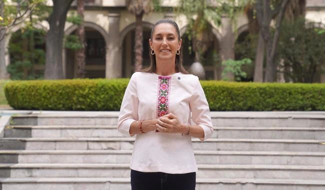 Claudia Sheinbaum anuncia que México demandó a Google por cambiar el nombre al golfo de México