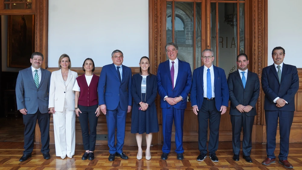 Claudia Sheinbaum se reúne con el presidente de Baker Hughes en Palacio Nacional