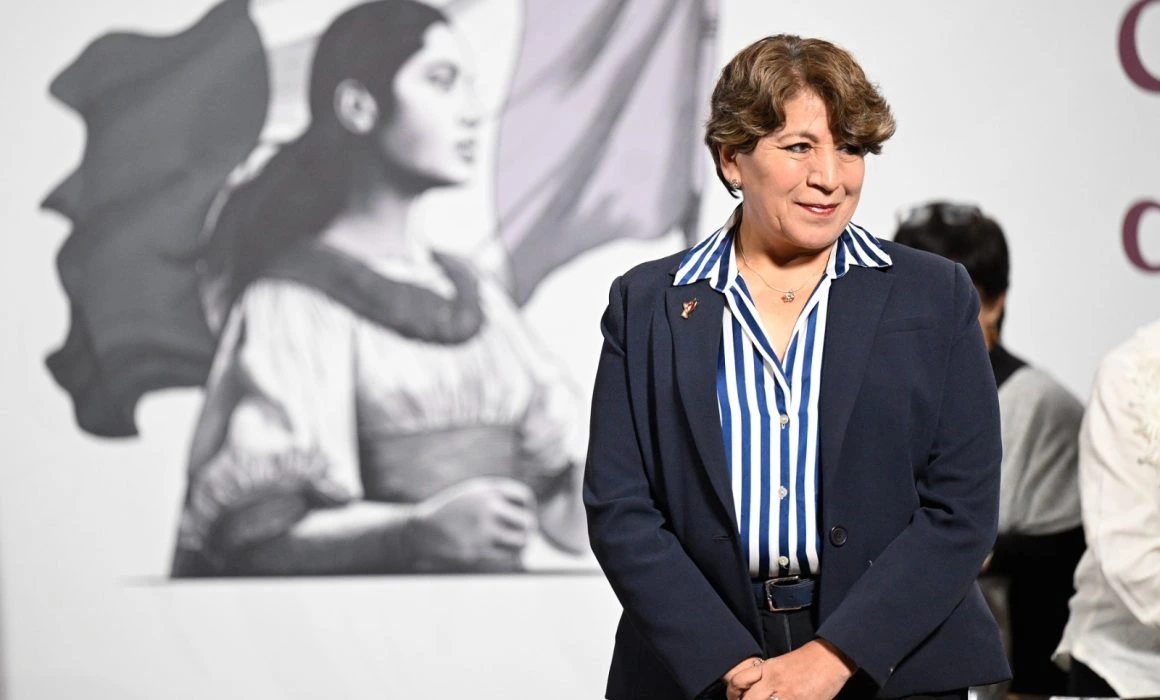 Dignifican la vivienda Sheinbaum y Delfina Gómez en Edomex