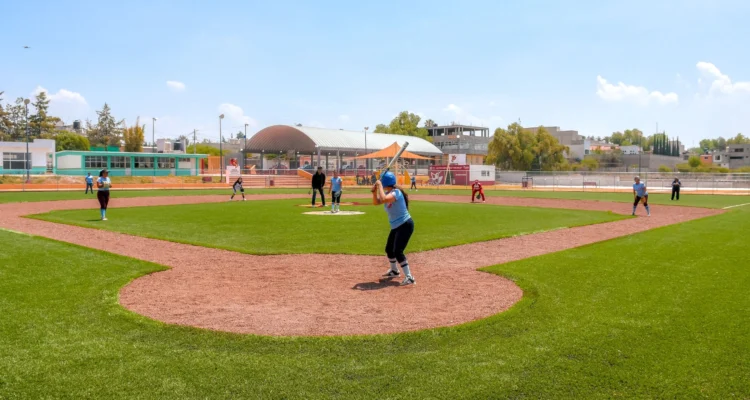Amplía Gobernadora Delfina Gómez Álvarez infraestructura deportiva con nuevas canchas de béisbol y sóftbol en el EdoMéx