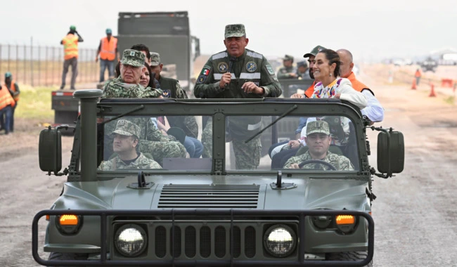 Avanza construcción de tren México-Pachuca; Presidenta Claudia Sheinbaum supervisa obra